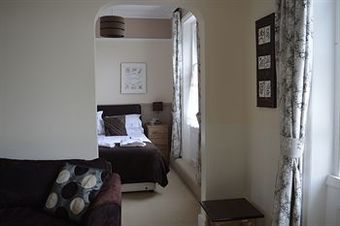 Hostal The Sheldon