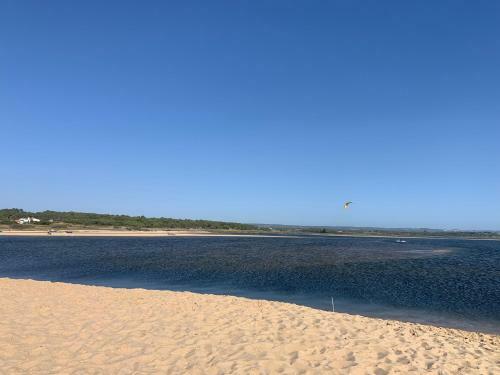 Casinha Em Frente � Lagoa