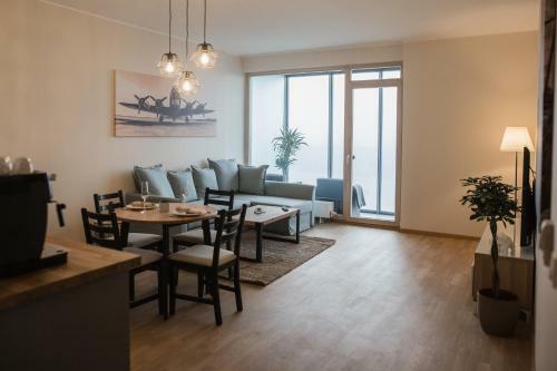 Up 34 Floor Apartments