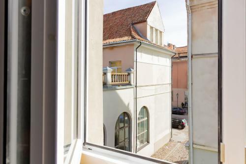 Royal Jono St. Apartment