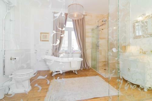 Royal Jono St. Apartment