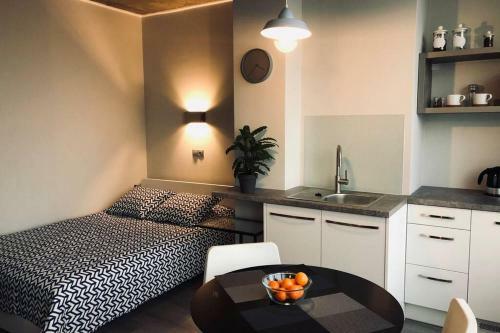 Bangu Apartment With Terrace In Old Town