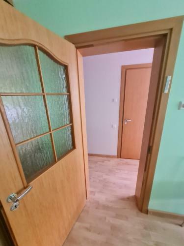 Apartamento Puikus 2k. Butas ?alia Dan?s Up?s Klaip?doje