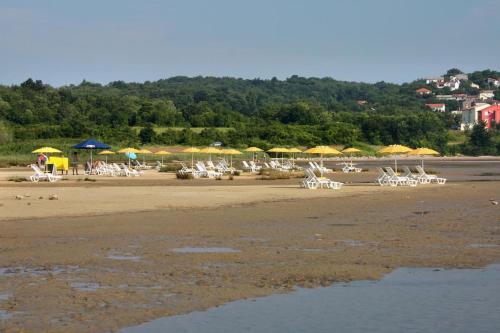 Apartments By The Sea Klimno, Krk - 16577