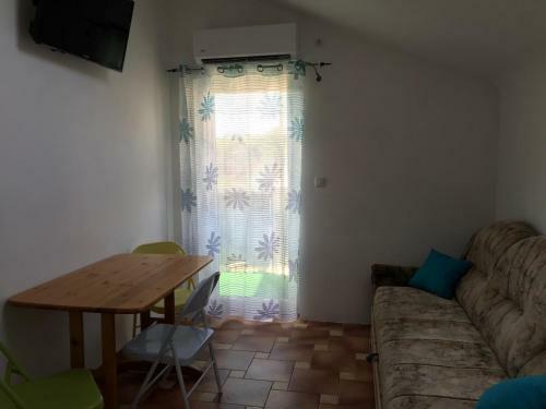 Kristina Apartmanh�z