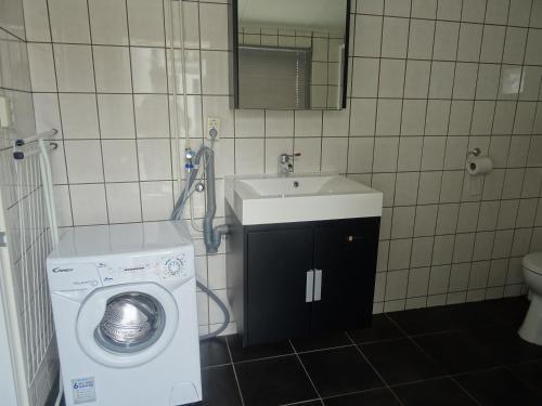 Breskens, Boulevard 77