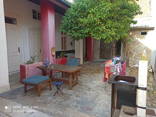 Hostal Micro Maxi House