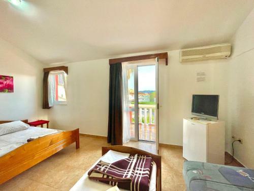 Hostal Vila L Budva