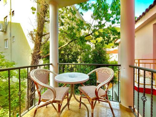 Hostal Vila L Budva