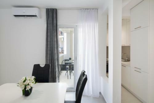 Mediterraneo Apartments Budva