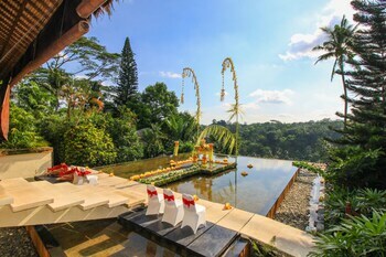Hotel Kupu Kupu Barong Villas & Tree Spa
