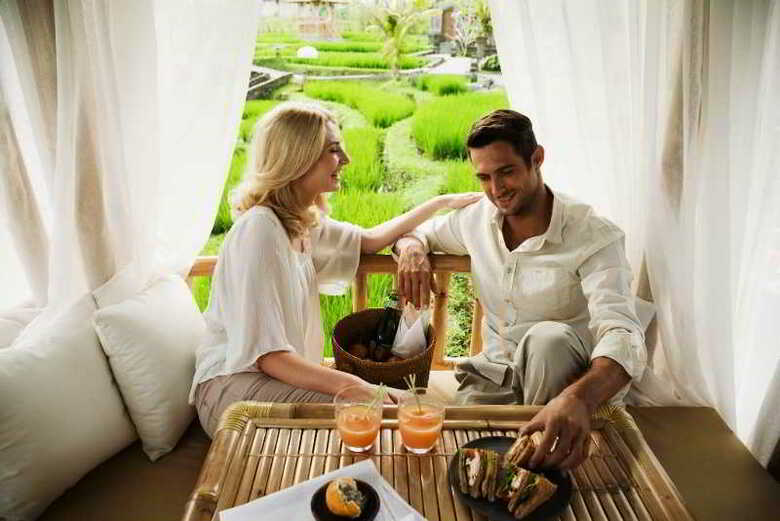 Hotel Kamandalu Resort & Spa
