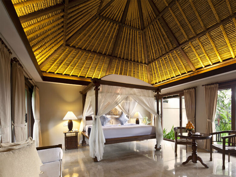 Hotel Kamandalu Resort & Spa