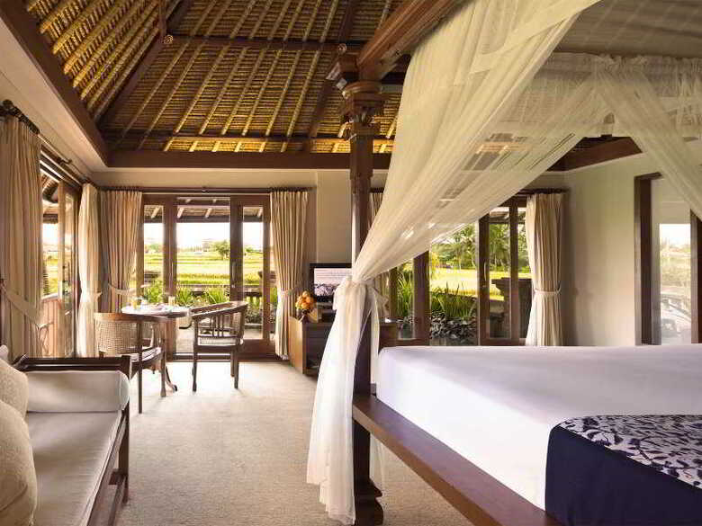 Hotel Kamandalu Resort & Spa