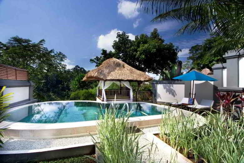 Hotel Kamandalu Resort & Spa