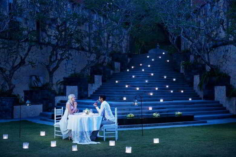 Hotel Kamandalu Resort & Spa