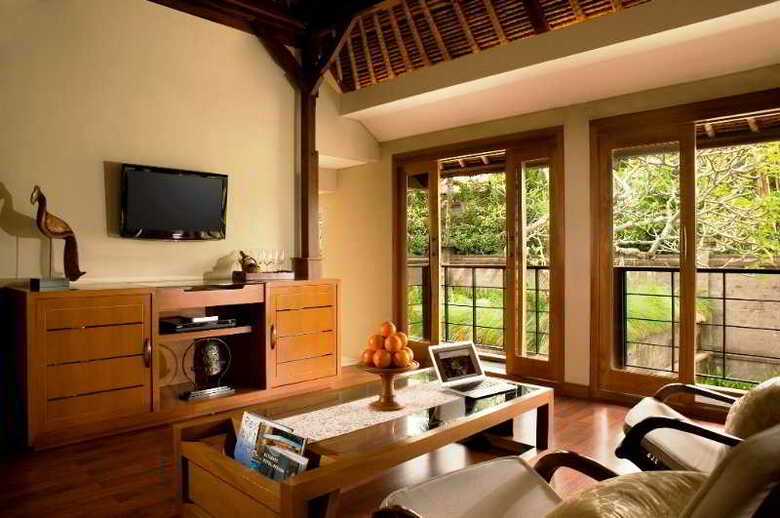 Hotel Kamandalu Resort & Spa