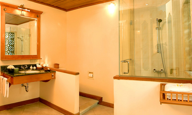 Hotel Puri Bagus Lovina