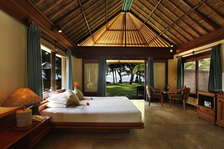 Hotel Puri Bagus Lovina