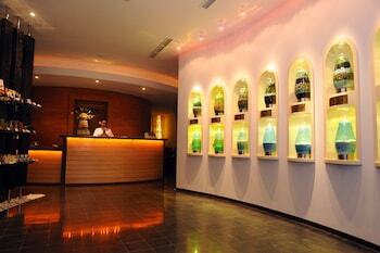 Hotel Padma Resort Bali At Legian