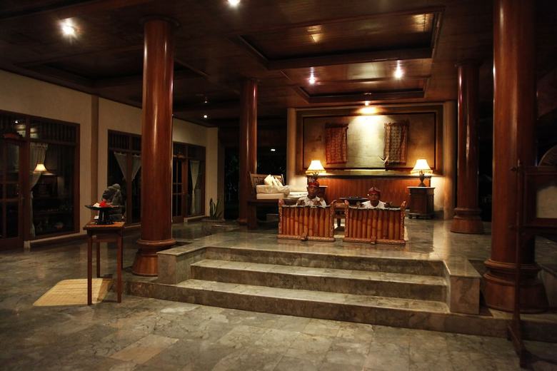 Hotel Puri Bagus Candidasa