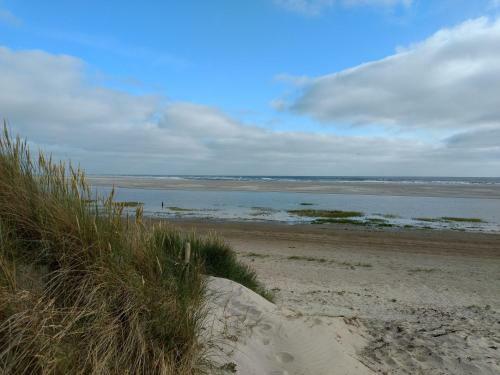 Apartamento Naar Zee Op Ameland