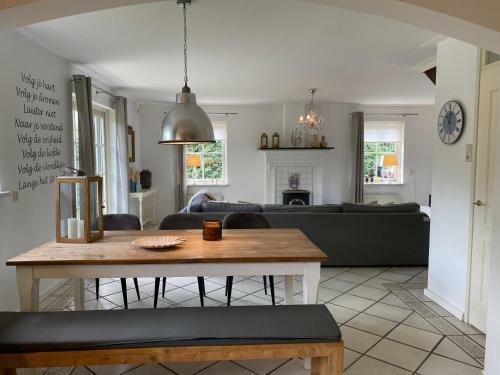 Villa Buiten 99