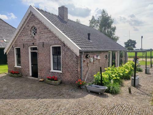 Bed & Breakfast Het Vlieghuisje