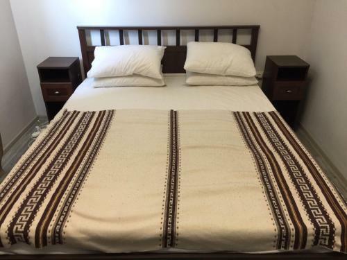 Chill-in Three Bed Rooms Top Mountain View