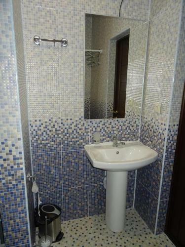 Hostal Guest House Ritsa