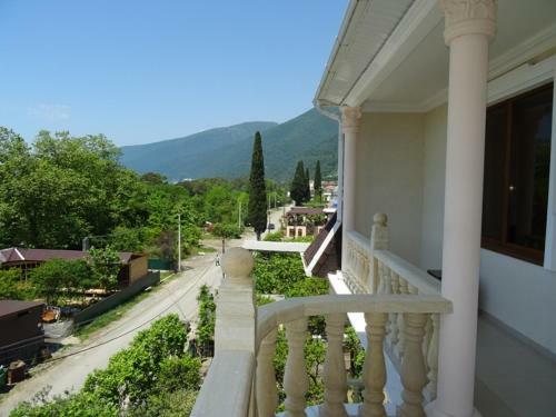 Hostal Guest House Ritsa