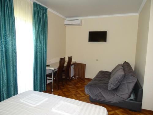 Hostal Guest House Ritsa