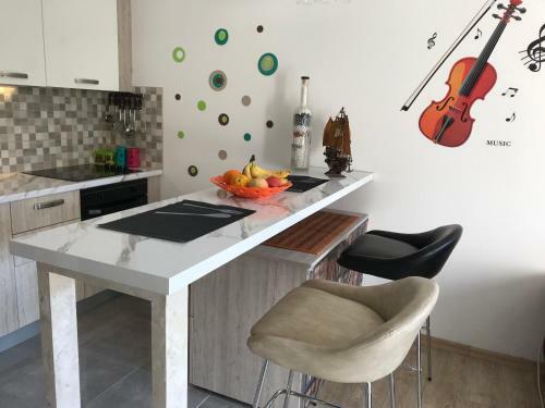 Lovely Apartment 2