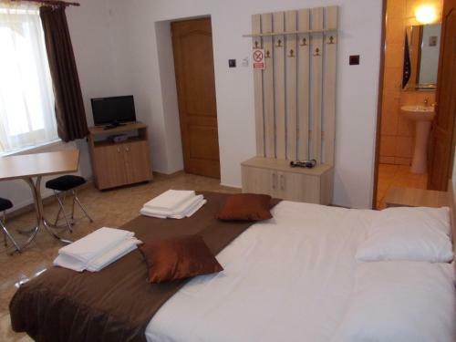 Hostal Clisura Dunarii - Danubian Border
