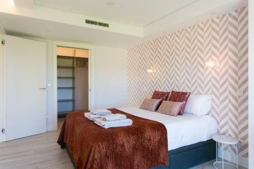 Apartamento Luxury 4 Bedr Flat W/ Panoramic Views & Pool!!