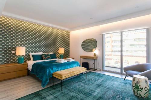 Apartamento Luxury 4 Bedr Flat W/ Panoramic Views & Pool!!