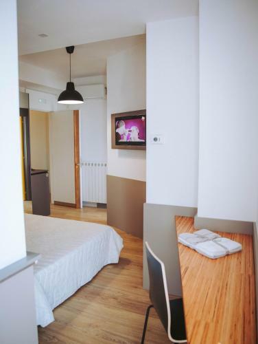 Hostal Avezzano 3 60 Guest House