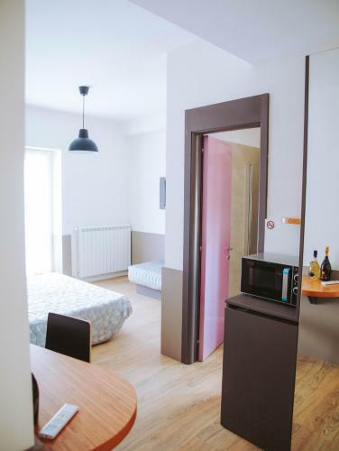 Hostal Avezzano 3 60 Guest House