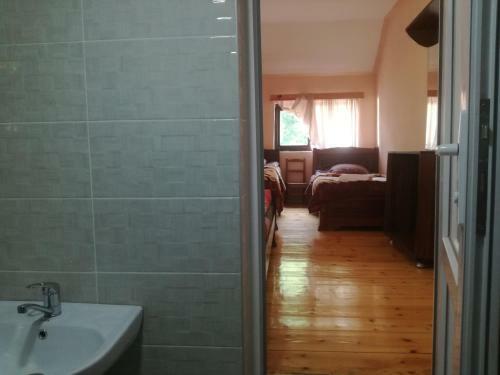 Hostal Dali Kaldanis Guest House