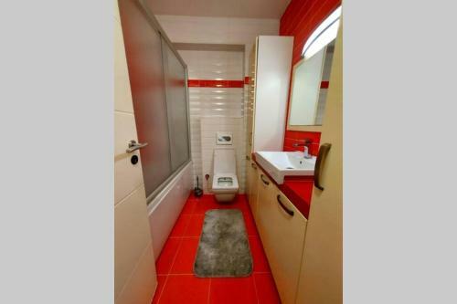 Apartment 13c