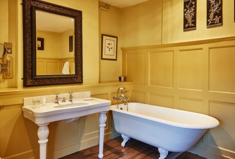 Spread Eagle Hotel And Spa