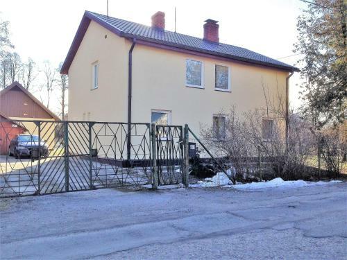 Excelent Apartment With Garden And Free Parking