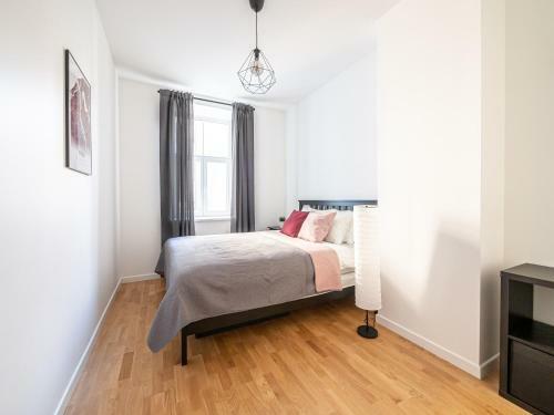 Charming Baron's Residence Apartment