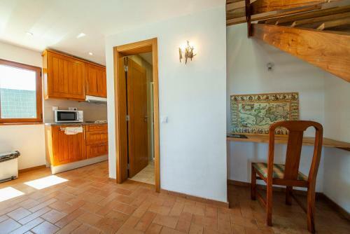 H - Montes De Praias Guesthouse