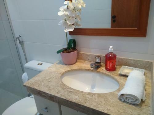 Apartamento Apto. 2/4 Varanda, Piscina E Estacionamento