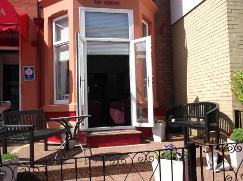 Hostal Ash Lea Hotel