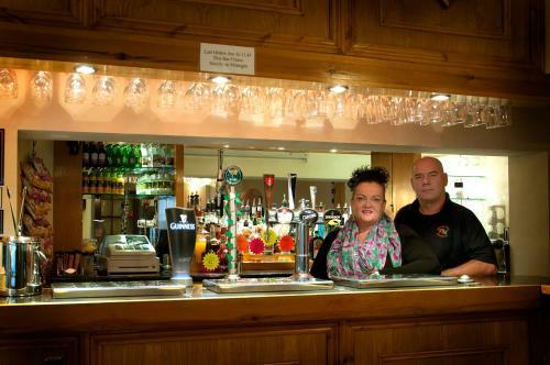 Barton Hotel