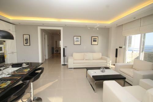 New Homes Full Seaview Luxury 2+1 Apartment