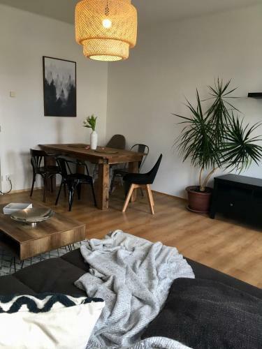 Blu Apartment In Old Town
