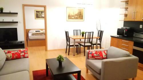 Apartment Tina - Old Town, Free Private Parking